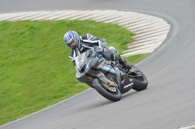 Motorcycle action photographs;anglesey circuit;anglesey trackday photographs;event digital images;eventdigitalimages;no limits trackday;oulton park circuit cheshire;peter wileman photography;trackday;trackday digital images;trackday photos;ty croes circuit wales