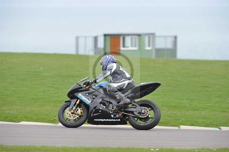 Motorcycle action photographs;anglesey circuit;anglesey trackday photographs;event digital images;eventdigitalimages;no limits trackday;oulton park circuit cheshire;peter wileman photography;trackday;trackday digital images;trackday photos;ty croes circuit wales