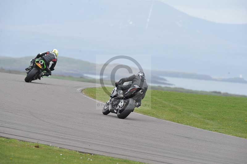 Motorcycle action photographs;anglesey circuit;anglesey trackday photographs;event digital images;eventdigitalimages;no limits trackday;oulton park circuit cheshire;peter wileman photography;trackday;trackday digital images;trackday photos;ty croes circuit wales