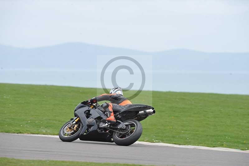 Motorcycle action photographs;anglesey circuit;anglesey trackday photographs;event digital images;eventdigitalimages;no limits trackday;oulton park circuit cheshire;peter wileman photography;trackday;trackday digital images;trackday photos;ty croes circuit wales