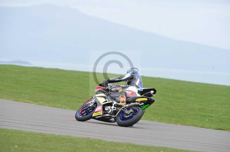 Motorcycle action photographs;anglesey circuit;anglesey trackday photographs;event digital images;eventdigitalimages;no limits trackday;oulton park circuit cheshire;peter wileman photography;trackday;trackday digital images;trackday photos;ty croes circuit wales