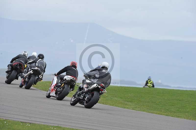 Motorcycle action photographs;anglesey circuit;anglesey trackday photographs;event digital images;eventdigitalimages;no limits trackday;oulton park circuit cheshire;peter wileman photography;trackday;trackday digital images;trackday photos;ty croes circuit wales