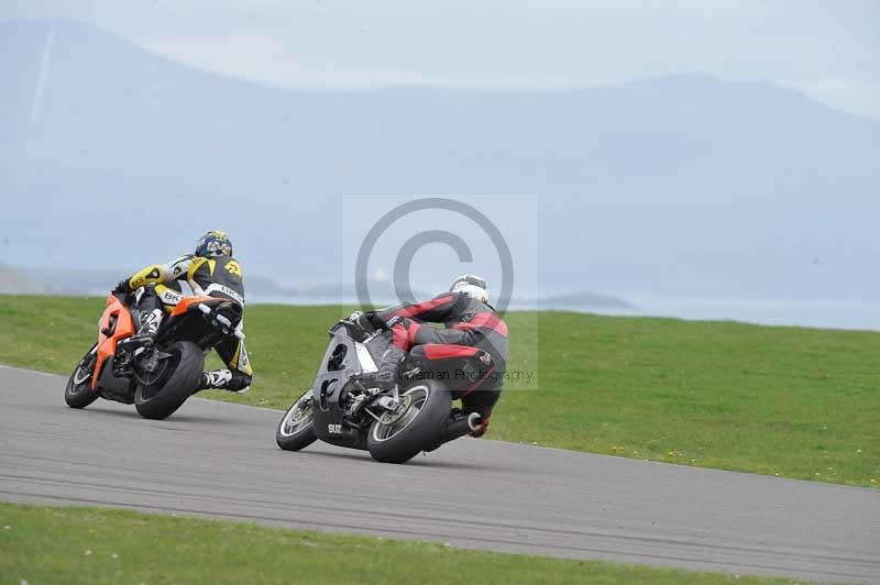 Motorcycle action photographs;anglesey circuit;anglesey trackday photographs;event digital images;eventdigitalimages;no limits trackday;oulton park circuit cheshire;peter wileman photography;trackday;trackday digital images;trackday photos;ty croes circuit wales