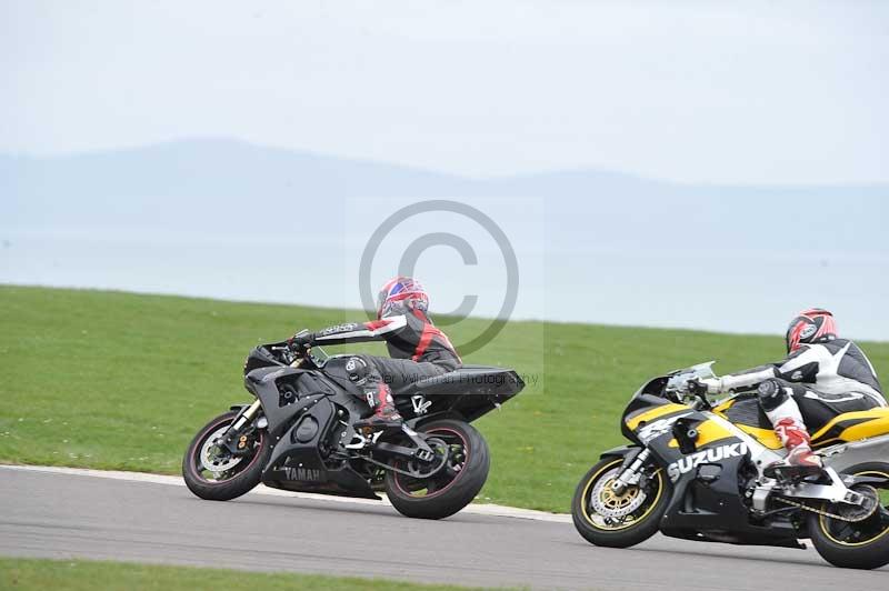 Motorcycle action photographs;anglesey circuit;anglesey trackday photographs;event digital images;eventdigitalimages;no limits trackday;oulton park circuit cheshire;peter wileman photography;trackday;trackday digital images;trackday photos;ty croes circuit wales