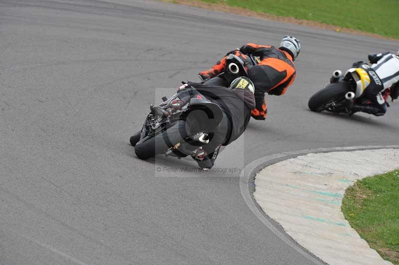 Motorcycle action photographs;anglesey circuit;anglesey trackday photographs;event digital images;eventdigitalimages;no limits trackday;oulton park circuit cheshire;peter wileman photography;trackday;trackday digital images;trackday photos;ty croes circuit wales