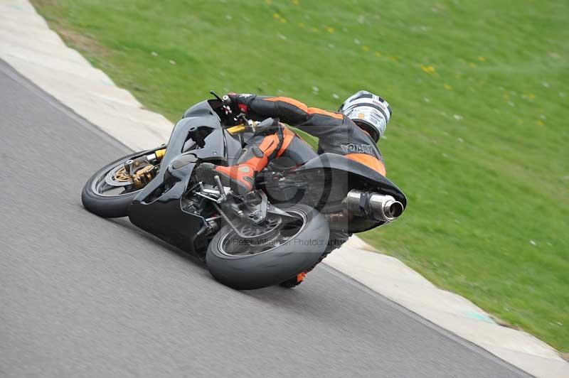 Motorcycle action photographs;anglesey circuit;anglesey trackday photographs;event digital images;eventdigitalimages;no limits trackday;oulton park circuit cheshire;peter wileman photography;trackday;trackday digital images;trackday photos;ty croes circuit wales