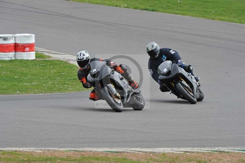 Motorcycle action photographs;anglesey circuit;anglesey trackday photographs;event digital images;eventdigitalimages;no limits trackday;oulton park circuit cheshire;peter wileman photography;trackday;trackday digital images;trackday photos;ty croes circuit wales