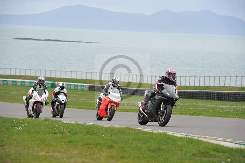 Motorcycle action photographs;anglesey circuit;anglesey trackday photographs;event digital images;eventdigitalimages;no limits trackday;oulton park circuit cheshire;peter wileman photography;trackday;trackday digital images;trackday photos;ty croes circuit wales