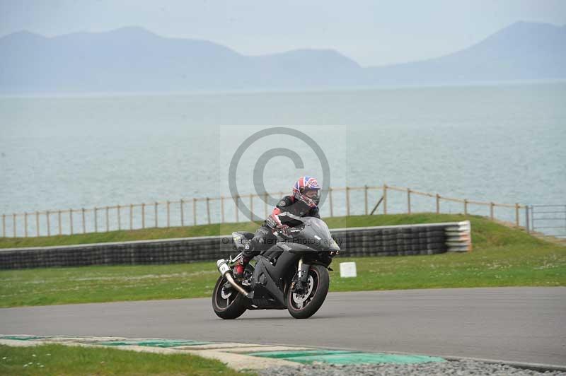 Motorcycle action photographs;anglesey circuit;anglesey trackday photographs;event digital images;eventdigitalimages;no limits trackday;oulton park circuit cheshire;peter wileman photography;trackday;trackday digital images;trackday photos;ty croes circuit wales