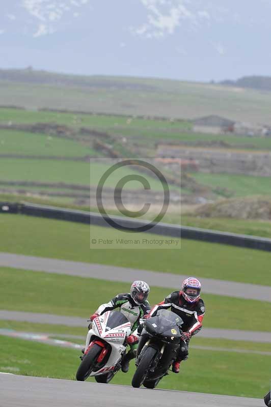 Motorcycle action photographs;anglesey circuit;anglesey trackday photographs;event digital images;eventdigitalimages;no limits trackday;oulton park circuit cheshire;peter wileman photography;trackday;trackday digital images;trackday photos;ty croes circuit wales