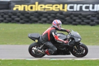 Motorcycle-action-photographs;anglesey-circuit;anglesey-trackday-photographs;event-digital-images;eventdigitalimages;no-limits-trackday;oulton-park-circuit-cheshire;peter-wileman-photography;trackday;trackday-digital-images;trackday-photos;ty-croes-circuit-wales