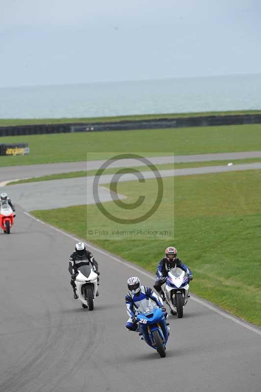 Motorcycle action photographs;anglesey circuit;anglesey trackday photographs;event digital images;eventdigitalimages;no limits trackday;oulton park circuit cheshire;peter wileman photography;trackday;trackday digital images;trackday photos;ty croes circuit wales