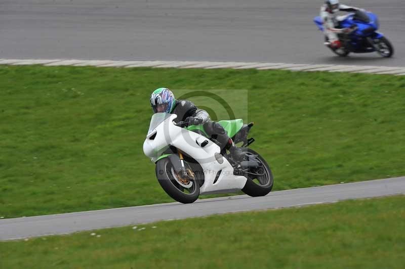 Motorcycle action photographs;anglesey circuit;anglesey trackday photographs;event digital images;eventdigitalimages;no limits trackday;oulton park circuit cheshire;peter wileman photography;trackday;trackday digital images;trackday photos;ty croes circuit wales