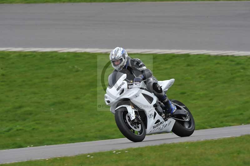 Motorcycle action photographs;anglesey circuit;anglesey trackday photographs;event digital images;eventdigitalimages;no limits trackday;oulton park circuit cheshire;peter wileman photography;trackday;trackday digital images;trackday photos;ty croes circuit wales