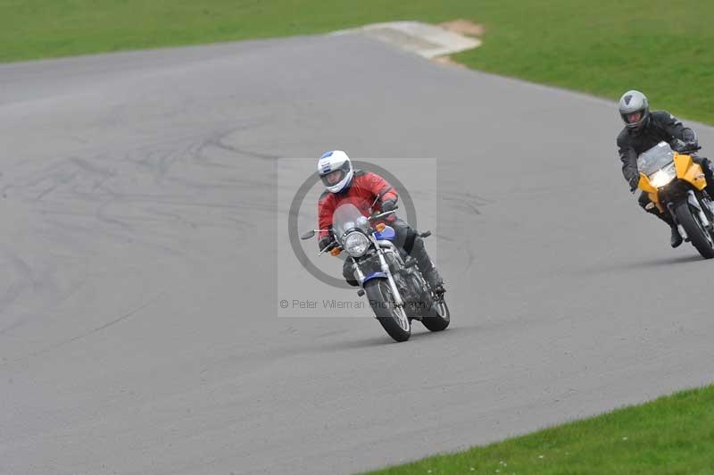 Motorcycle action photographs;anglesey circuit;anglesey trackday photographs;event digital images;eventdigitalimages;no limits trackday;oulton park circuit cheshire;peter wileman photography;trackday;trackday digital images;trackday photos;ty croes circuit wales