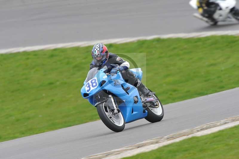 Motorcycle action photographs;anglesey circuit;anglesey trackday photographs;event digital images;eventdigitalimages;no limits trackday;oulton park circuit cheshire;peter wileman photography;trackday;trackday digital images;trackday photos;ty croes circuit wales