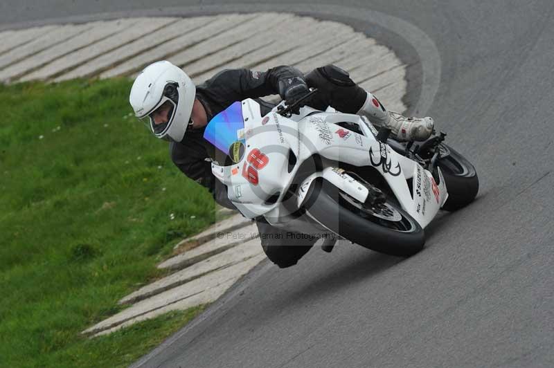 Motorcycle action photographs;anglesey circuit;anglesey trackday photographs;event digital images;eventdigitalimages;no limits trackday;oulton park circuit cheshire;peter wileman photography;trackday;trackday digital images;trackday photos;ty croes circuit wales