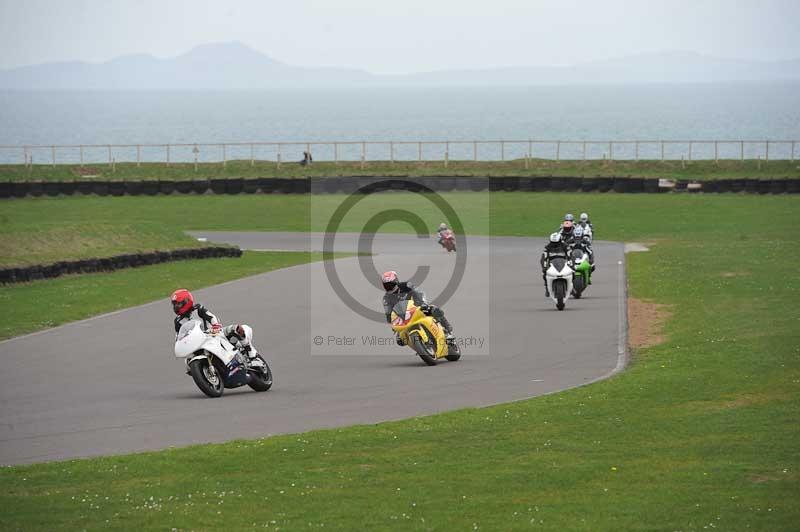 Motorcycle action photographs;anglesey circuit;anglesey trackday photographs;event digital images;eventdigitalimages;no limits trackday;oulton park circuit cheshire;peter wileman photography;trackday;trackday digital images;trackday photos;ty croes circuit wales