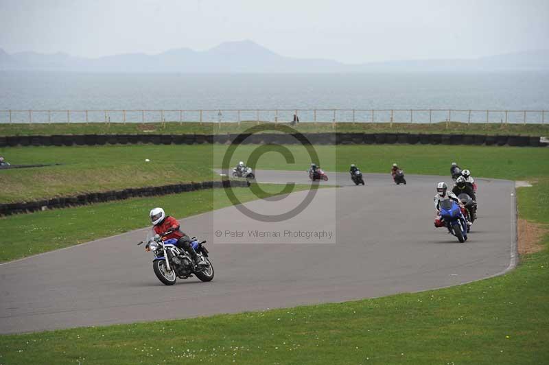 Motorcycle action photographs;anglesey circuit;anglesey trackday photographs;event digital images;eventdigitalimages;no limits trackday;oulton park circuit cheshire;peter wileman photography;trackday;trackday digital images;trackday photos;ty croes circuit wales