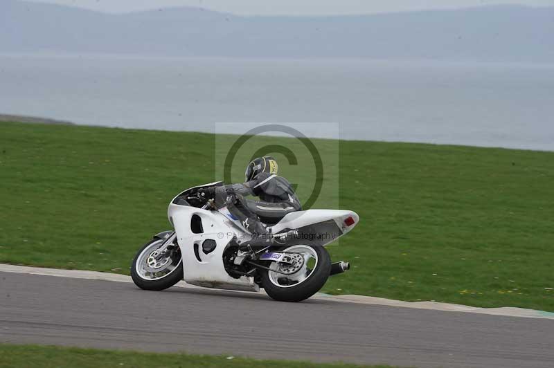 Motorcycle action photographs;anglesey circuit;anglesey trackday photographs;event digital images;eventdigitalimages;no limits trackday;oulton park circuit cheshire;peter wileman photography;trackday;trackday digital images;trackday photos;ty croes circuit wales