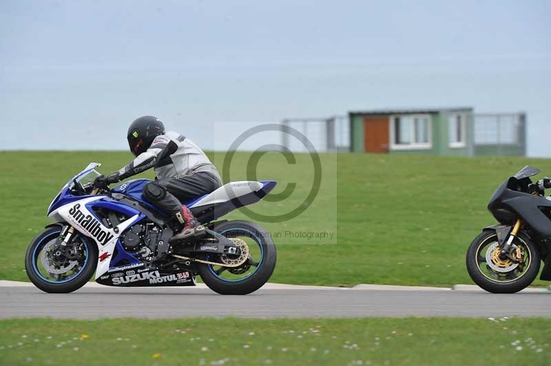 Motorcycle action photographs;anglesey circuit;anglesey trackday photographs;event digital images;eventdigitalimages;no limits trackday;oulton park circuit cheshire;peter wileman photography;trackday;trackday digital images;trackday photos;ty croes circuit wales