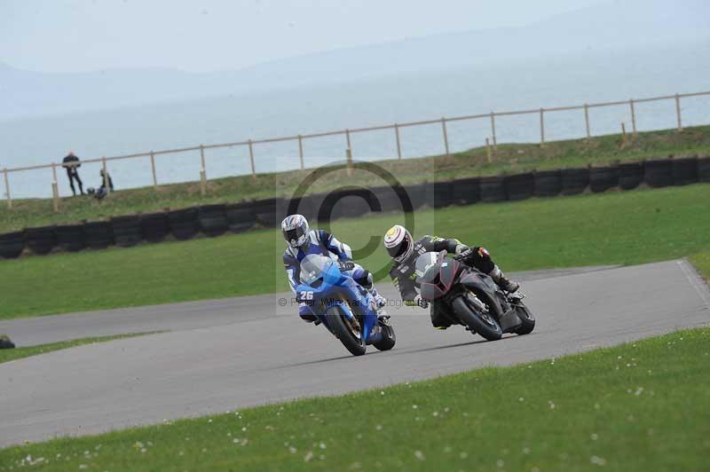 Motorcycle action photographs;anglesey circuit;anglesey trackday photographs;event digital images;eventdigitalimages;no limits trackday;oulton park circuit cheshire;peter wileman photography;trackday;trackday digital images;trackday photos;ty croes circuit wales