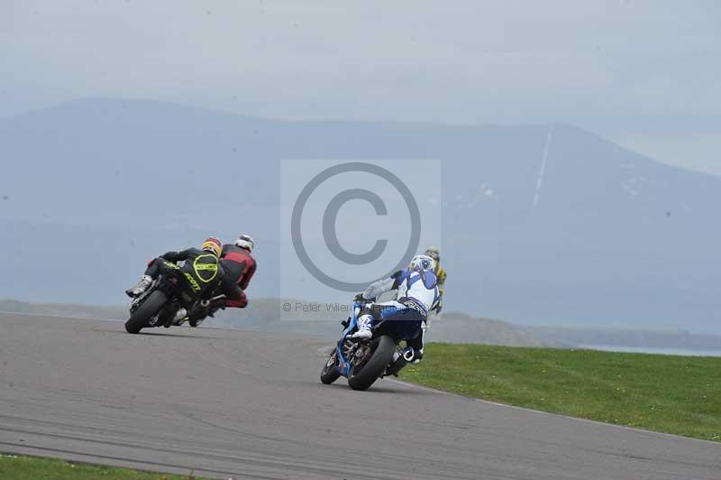 Motorcycle action photographs;anglesey circuit;anglesey trackday photographs;event digital images;eventdigitalimages;no limits trackday;oulton park circuit cheshire;peter wileman photography;trackday;trackday digital images;trackday photos;ty croes circuit wales