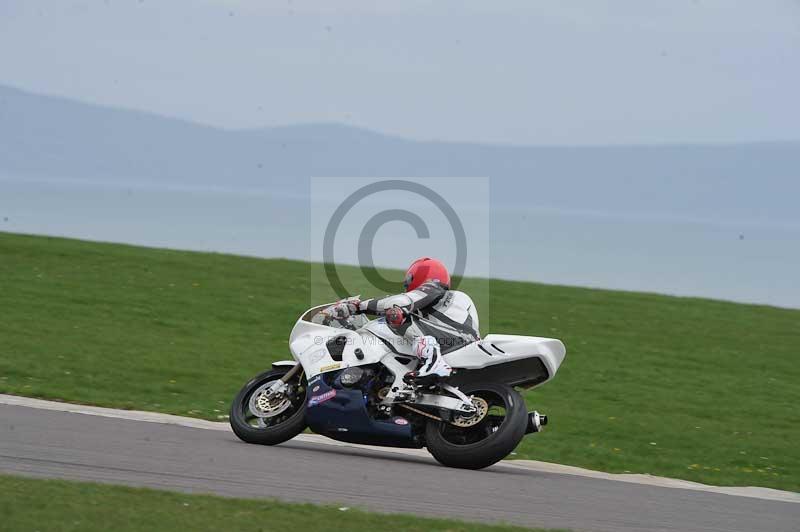 Motorcycle action photographs;anglesey circuit;anglesey trackday photographs;event digital images;eventdigitalimages;no limits trackday;oulton park circuit cheshire;peter wileman photography;trackday;trackday digital images;trackday photos;ty croes circuit wales