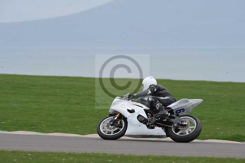 Motorcycle action photographs;anglesey circuit;anglesey trackday photographs;event digital images;eventdigitalimages;no limits trackday;oulton park circuit cheshire;peter wileman photography;trackday;trackday digital images;trackday photos;ty croes circuit wales