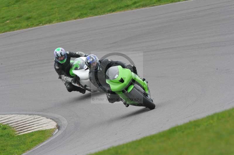 Motorcycle action photographs;anglesey circuit;anglesey trackday photographs;event digital images;eventdigitalimages;no limits trackday;oulton park circuit cheshire;peter wileman photography;trackday;trackday digital images;trackday photos;ty croes circuit wales