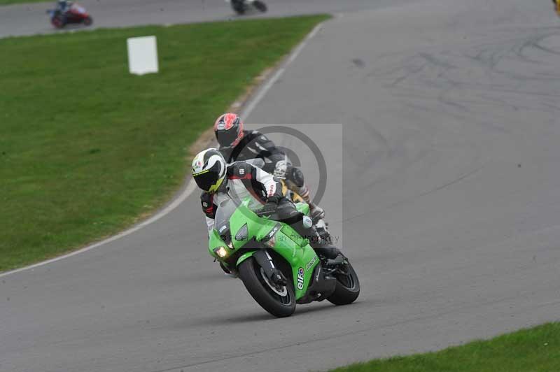 Motorcycle action photographs;anglesey circuit;anglesey trackday photographs;event digital images;eventdigitalimages;no limits trackday;oulton park circuit cheshire;peter wileman photography;trackday;trackday digital images;trackday photos;ty croes circuit wales