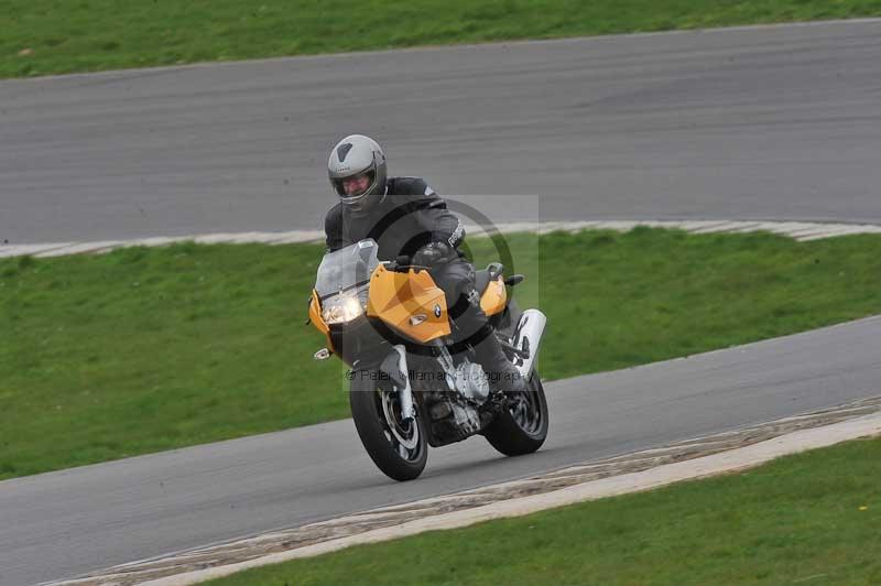 Motorcycle action photographs;anglesey circuit;anglesey trackday photographs;event digital images;eventdigitalimages;no limits trackday;oulton park circuit cheshire;peter wileman photography;trackday;trackday digital images;trackday photos;ty croes circuit wales