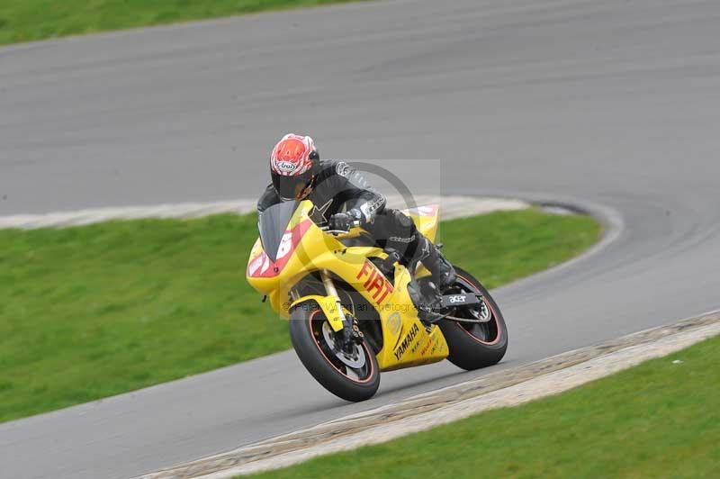 Motorcycle action photographs;anglesey circuit;anglesey trackday photographs;event digital images;eventdigitalimages;no limits trackday;oulton park circuit cheshire;peter wileman photography;trackday;trackday digital images;trackday photos;ty croes circuit wales