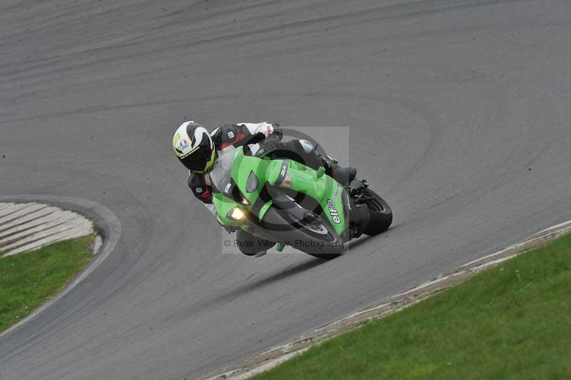 Motorcycle action photographs;anglesey circuit;anglesey trackday photographs;event digital images;eventdigitalimages;no limits trackday;oulton park circuit cheshire;peter wileman photography;trackday;trackday digital images;trackday photos;ty croes circuit wales