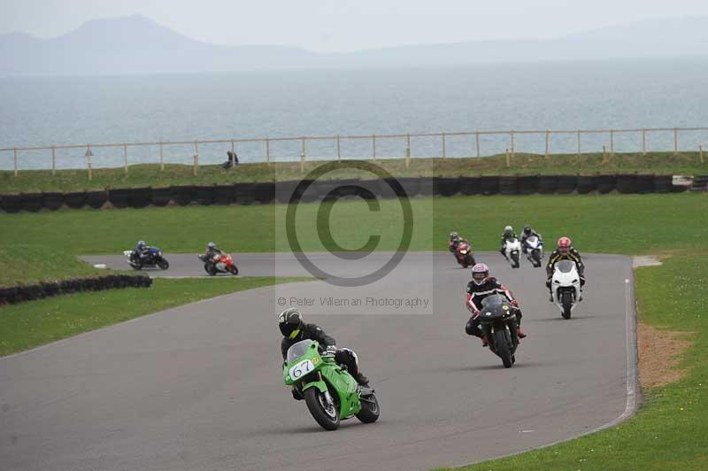 Motorcycle action photographs;anglesey circuit;anglesey trackday photographs;event digital images;eventdigitalimages;no limits trackday;oulton park circuit cheshire;peter wileman photography;trackday;trackday digital images;trackday photos;ty croes circuit wales