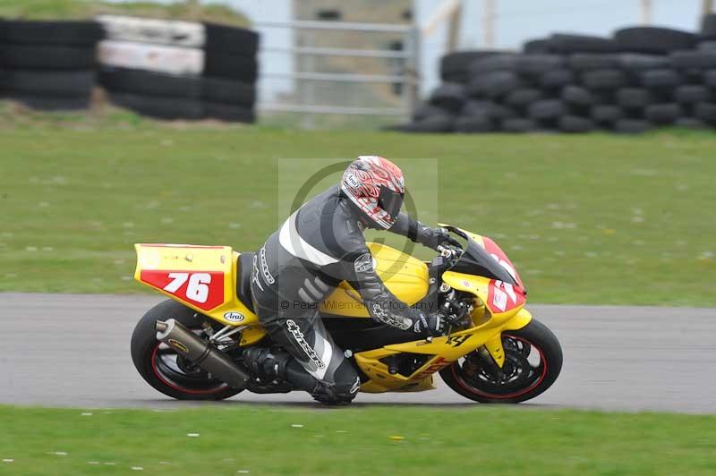 Motorcycle action photographs;anglesey circuit;anglesey trackday photographs;event digital images;eventdigitalimages;no limits trackday;oulton park circuit cheshire;peter wileman photography;trackday;trackday digital images;trackday photos;ty croes circuit wales