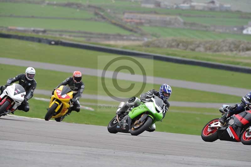 Motorcycle action photographs;anglesey circuit;anglesey trackday photographs;event digital images;eventdigitalimages;no limits trackday;oulton park circuit cheshire;peter wileman photography;trackday;trackday digital images;trackday photos;ty croes circuit wales