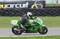 Motorcycle-action-photographs;anglesey-circuit;anglesey-trackday-photographs;event-digital-images;eventdigitalimages;no-limits-trackday;oulton-park-circuit-cheshire;peter-wileman-photography;trackday;trackday-digital-images;trackday-photos;ty-croes-circuit-wales