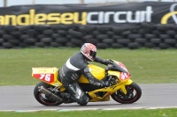 Motorcycle-action-photographs;anglesey-circuit;anglesey-trackday-photographs;event-digital-images;eventdigitalimages;no-limits-trackday;oulton-park-circuit-cheshire;peter-wileman-photography;trackday;trackday-digital-images;trackday-photos;ty-croes-circuit-wales