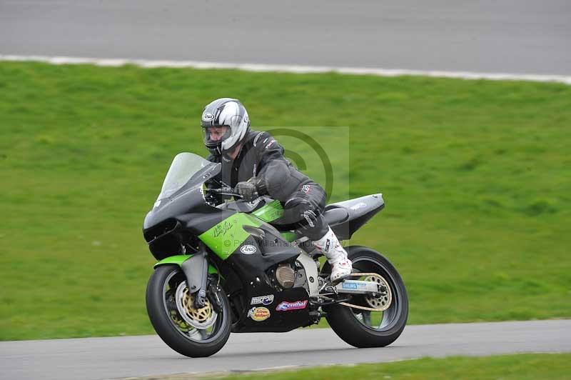 Motorcycle action photographs;anglesey circuit;anglesey trackday photographs;event digital images;eventdigitalimages;no limits trackday;oulton park circuit cheshire;peter wileman photography;trackday;trackday digital images;trackday photos;ty croes circuit wales