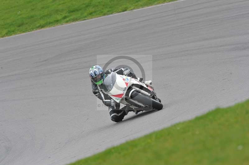 Motorcycle action photographs;anglesey circuit;anglesey trackday photographs;event digital images;eventdigitalimages;no limits trackday;oulton park circuit cheshire;peter wileman photography;trackday;trackday digital images;trackday photos;ty croes circuit wales