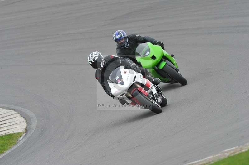 Motorcycle action photographs;anglesey circuit;anglesey trackday photographs;event digital images;eventdigitalimages;no limits trackday;oulton park circuit cheshire;peter wileman photography;trackday;trackday digital images;trackday photos;ty croes circuit wales