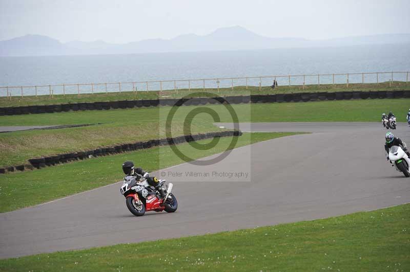 Motorcycle action photographs;anglesey circuit;anglesey trackday photographs;event digital images;eventdigitalimages;no limits trackday;oulton park circuit cheshire;peter wileman photography;trackday;trackday digital images;trackday photos;ty croes circuit wales