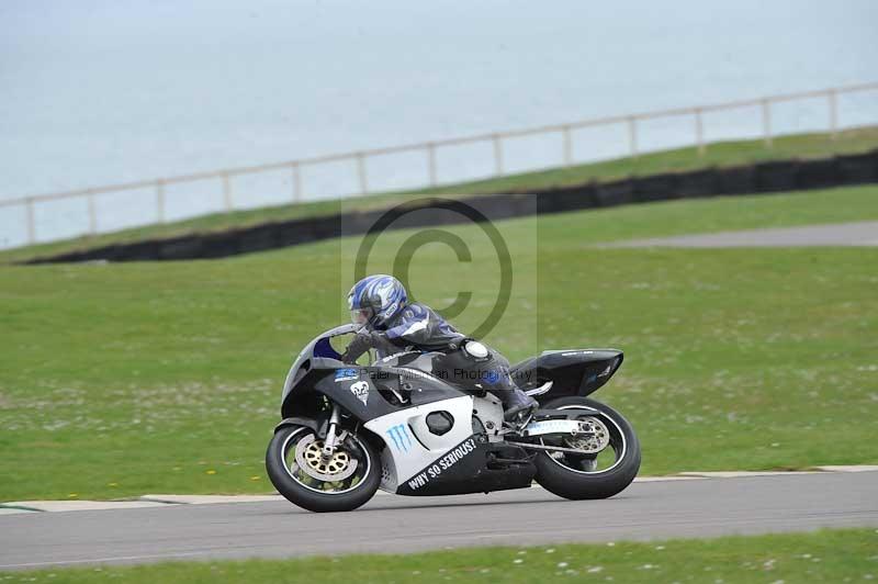 Motorcycle action photographs;anglesey circuit;anglesey trackday photographs;event digital images;eventdigitalimages;no limits trackday;oulton park circuit cheshire;peter wileman photography;trackday;trackday digital images;trackday photos;ty croes circuit wales