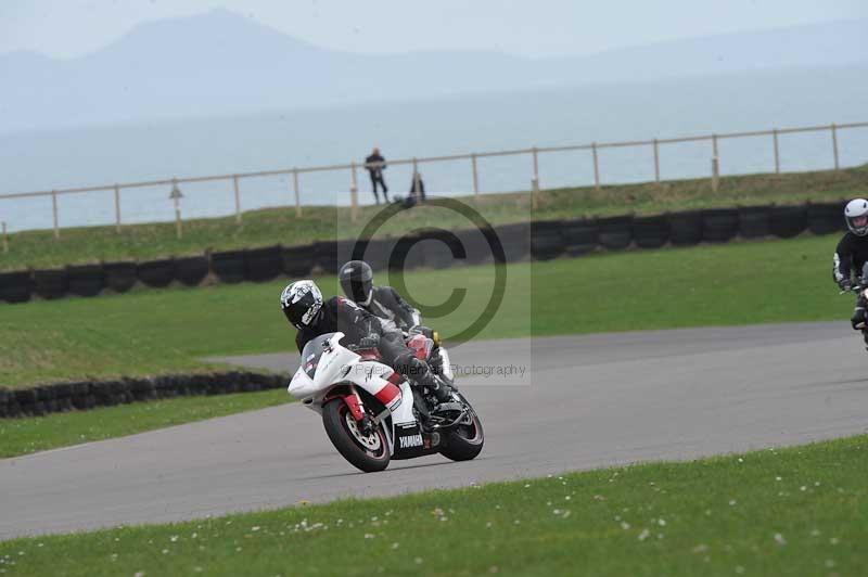 Motorcycle action photographs;anglesey circuit;anglesey trackday photographs;event digital images;eventdigitalimages;no limits trackday;oulton park circuit cheshire;peter wileman photography;trackday;trackday digital images;trackday photos;ty croes circuit wales