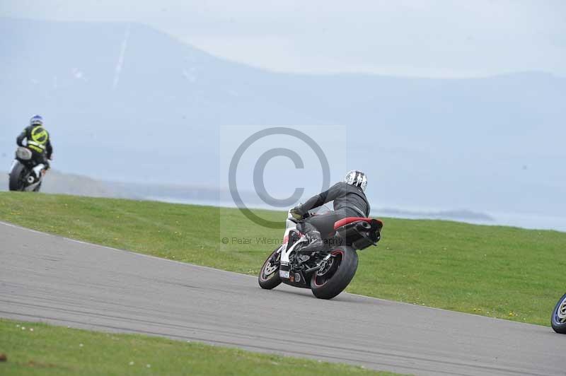 Motorcycle action photographs;anglesey circuit;anglesey trackday photographs;event digital images;eventdigitalimages;no limits trackday;oulton park circuit cheshire;peter wileman photography;trackday;trackday digital images;trackday photos;ty croes circuit wales