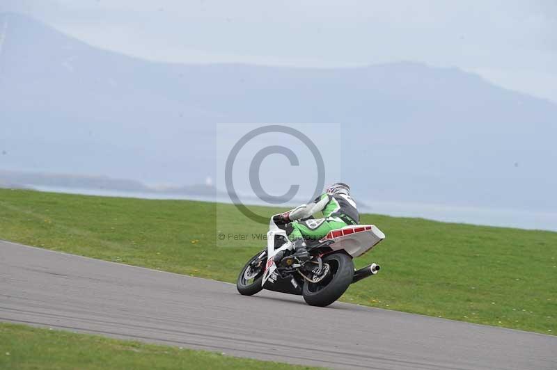 Motorcycle action photographs;anglesey circuit;anglesey trackday photographs;event digital images;eventdigitalimages;no limits trackday;oulton park circuit cheshire;peter wileman photography;trackday;trackday digital images;trackday photos;ty croes circuit wales