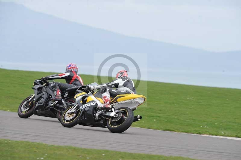 Motorcycle action photographs;anglesey circuit;anglesey trackday photographs;event digital images;eventdigitalimages;no limits trackday;oulton park circuit cheshire;peter wileman photography;trackday;trackday digital images;trackday photos;ty croes circuit wales