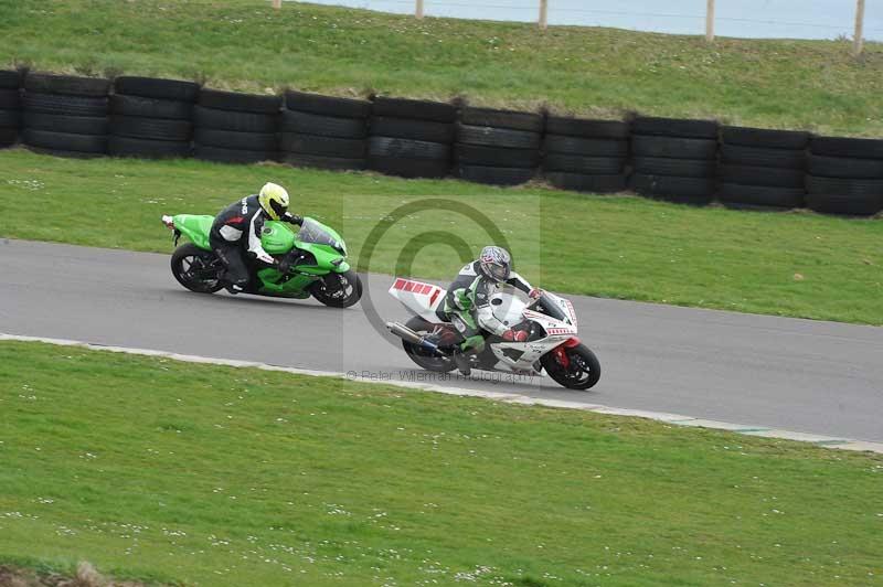 Motorcycle action photographs;anglesey circuit;anglesey trackday photographs;event digital images;eventdigitalimages;no limits trackday;oulton park circuit cheshire;peter wileman photography;trackday;trackday digital images;trackday photos;ty croes circuit wales