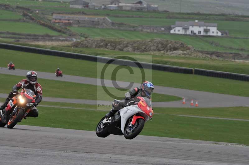 Motorcycle action photographs;anglesey circuit;anglesey trackday photographs;event digital images;eventdigitalimages;no limits trackday;oulton park circuit cheshire;peter wileman photography;trackday;trackday digital images;trackday photos;ty croes circuit wales